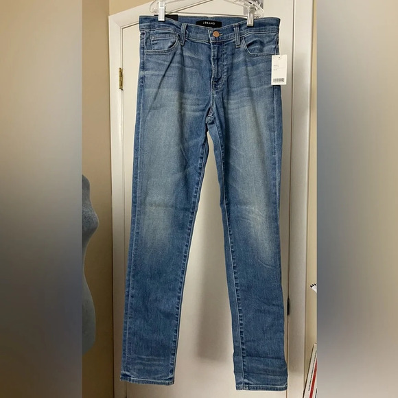 NWT J Brand Mid Rise Skinny Jeans in Adventure Size 28 - Picture 1 of 6